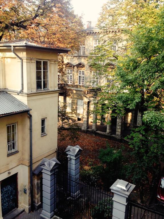 Between Us Bed And Breakfast Varşovia Exterior foto